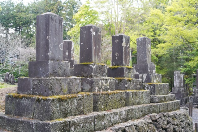 Hitoanana Fuji-kō Heritage Site and Sengen Shrine