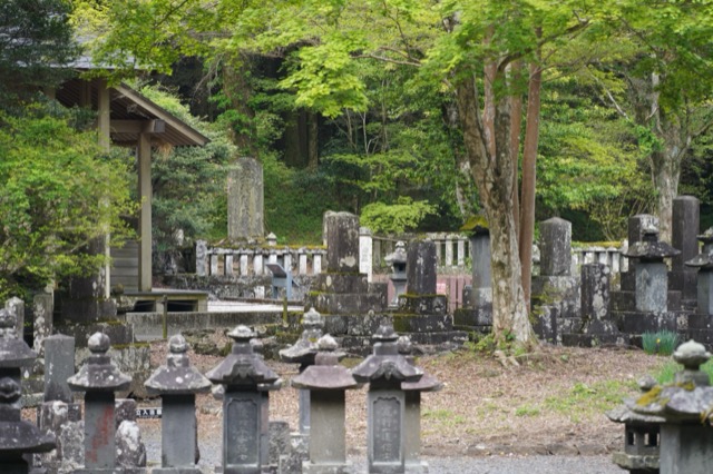 Hitoanana Fuji-kō Heritage Site and Sengen Shrine